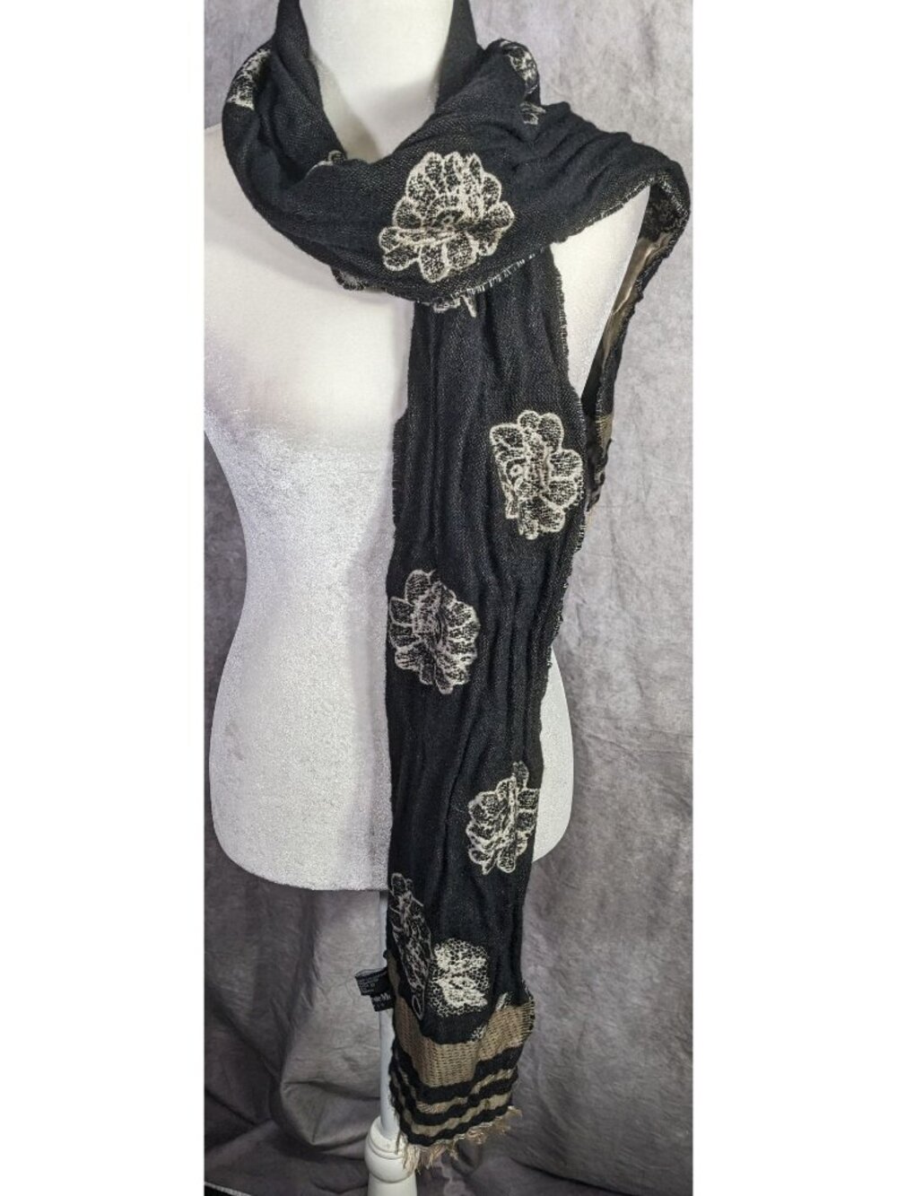 Vintage Guillaume De Mon Paris Black Floral Scarf Made In France 75" x 8" - Picture 10 of 10
